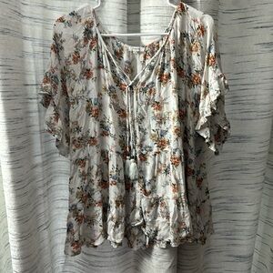 Women’s floral top